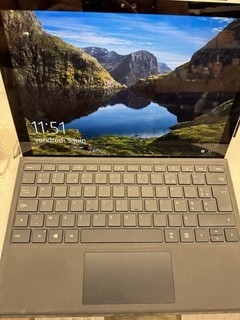 Microsoft Surface Pro 256GB i7 16GB Tablette
