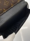 Foto 6 di 8