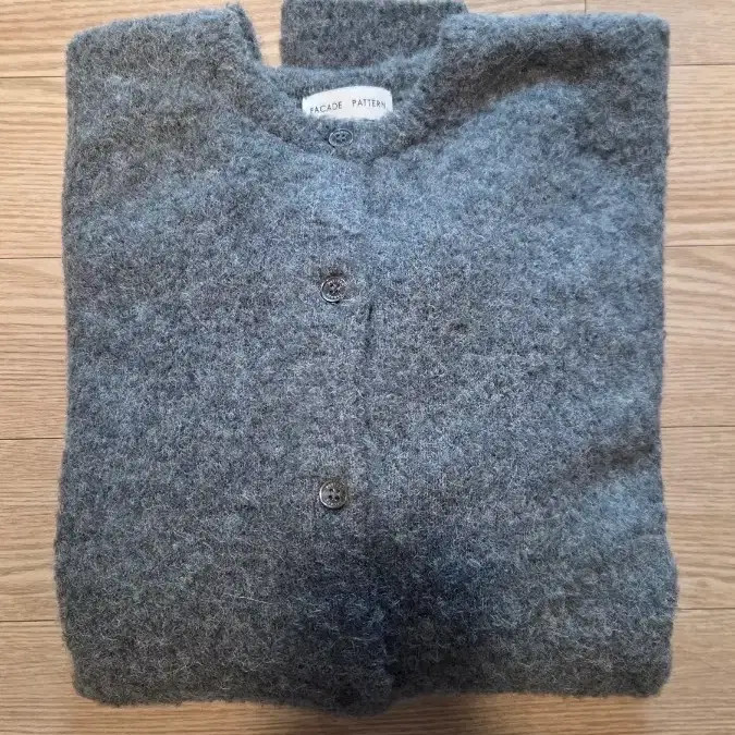 Facade Pattern Alpaca Essential Cardigan - Gray - image 4