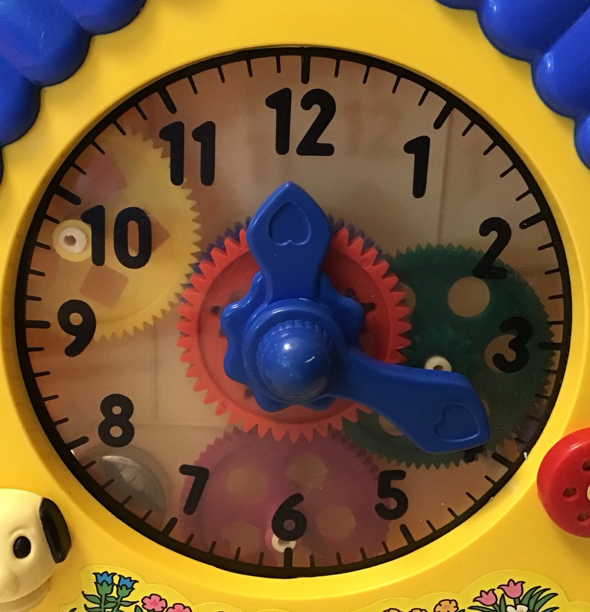 Redbox FUN YEARS Educational Toy Clock - 2003, Enhances Motor