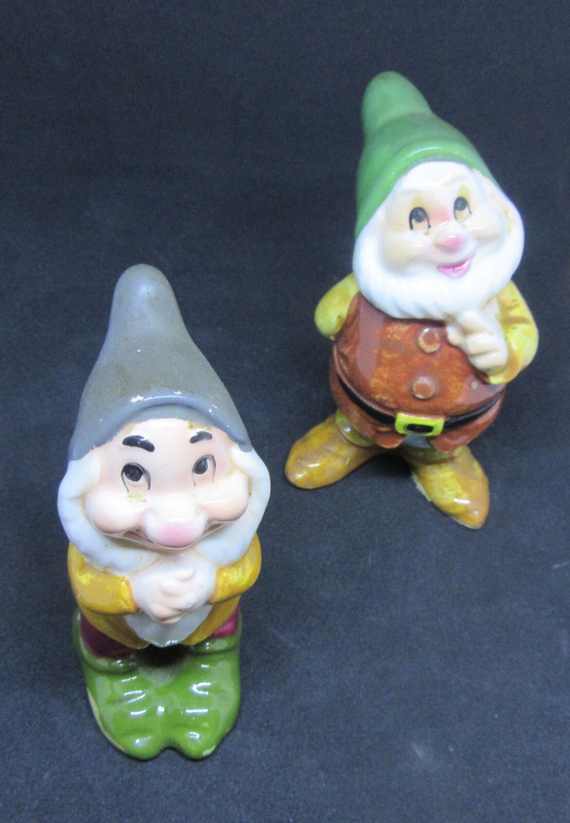 60's Vintage Disney Snow White 7 Dwarves Ceramic Figurine 3.5
