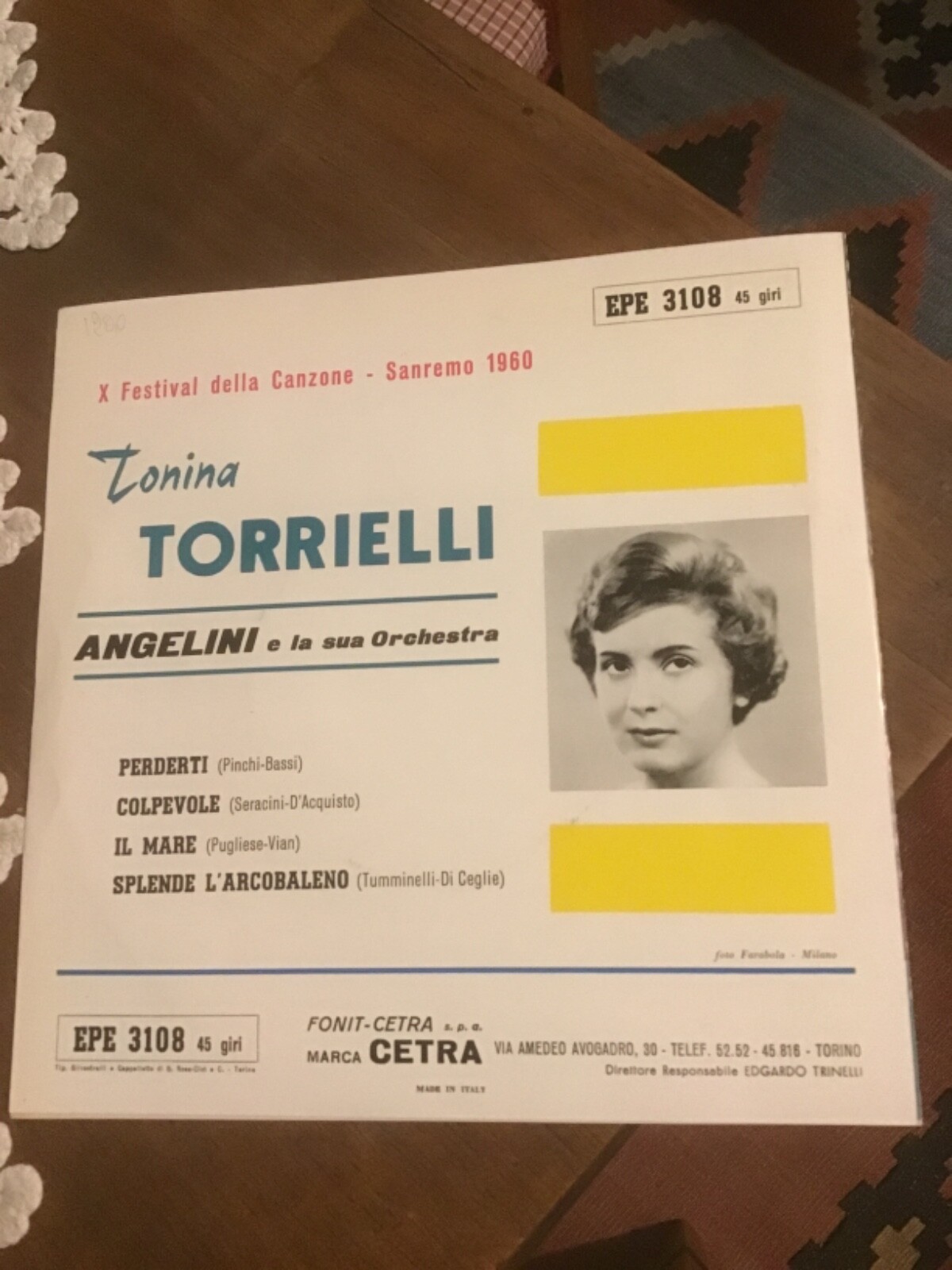 Foto 2 di 2