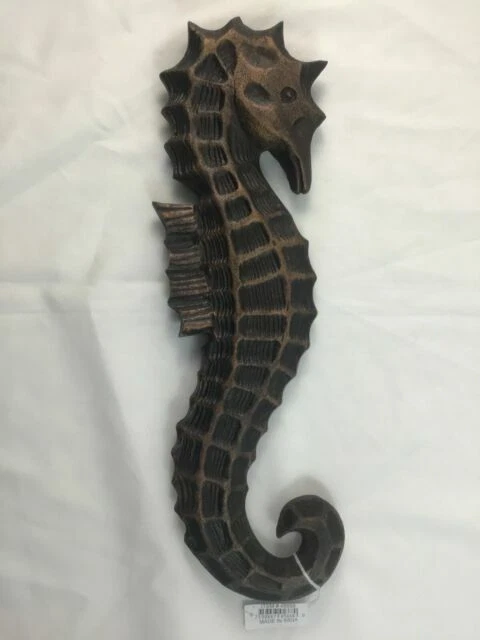 Caballos de aluminio Benzara esculturas y figuras decorativas