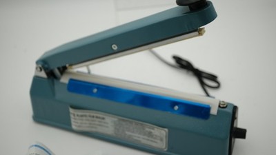 PFS-200 Plastic Sealer For PP/PE Bags or Shrink Wrap / Impulse Sealer open box