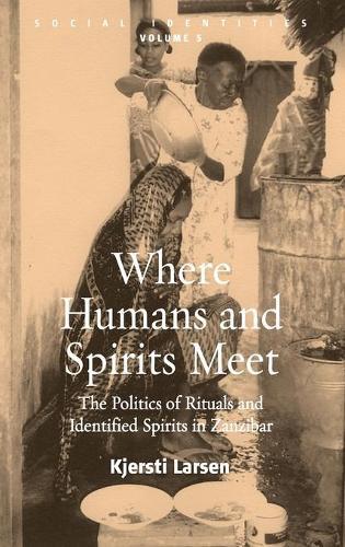Thumbnail - Kjersti Larsen Where Humans And Spirits Meet (gebundene Ausgabe)