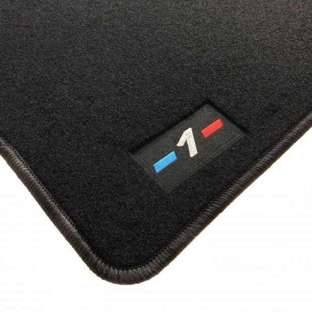 Tapis BMW Serie 1 E82 E88 M Performance Idéal pour Protéger l'Habitacle en Sortie Week-end - 2