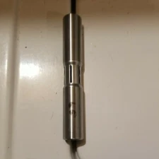 One Shaft - Wilden Pump Part stainless steel E6 versa matic