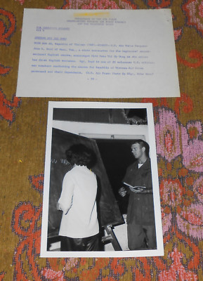 1970 USAF Press Release & Photo PACAF Vietnamese Night School English Class