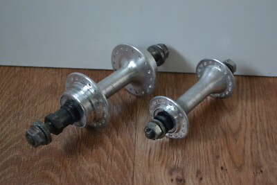 Oldtimer 1988 Maillard Alu Nabensatz vorne & Gewinde hinten 36 Löcher zum Anschrauben