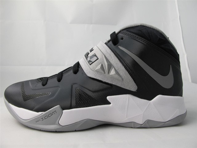 nike zoom soldier vii tb
