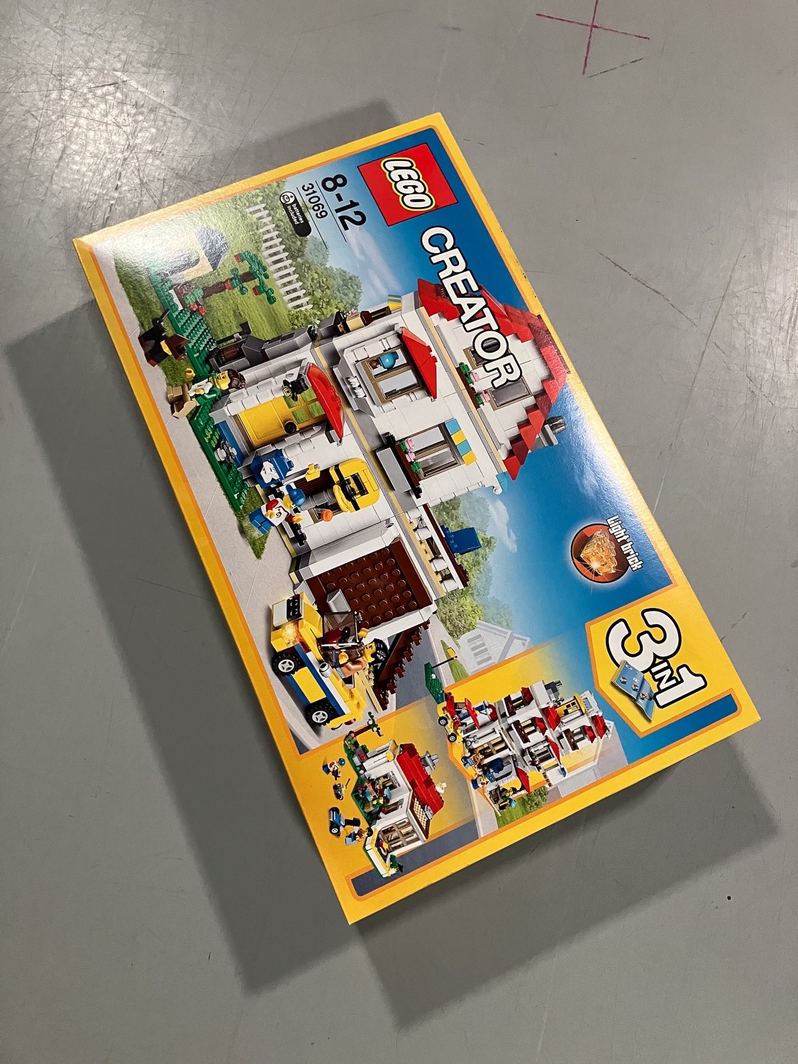 LEGO 31069 Villa Familiale Modulaire 3 en 1 maquette maison Creator briques de collection