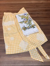 Vintage Yellow Gingham White Lace Half Apron With Yellow Daisy Linen Tea Towel