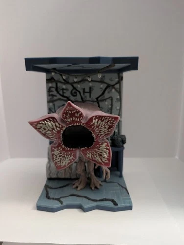 Funko Stranger Things Demogorgon Diorama Display Figure Netflix 2021 Rare
