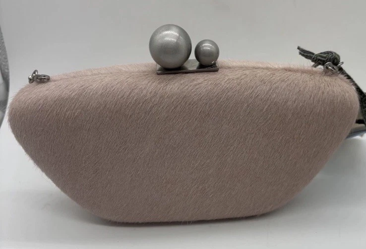 Bolso sin asas Antonio Melani X Elizabeth Damrich rosa NUEVO pelo de becerro Minaudiere Foto 2 de 4