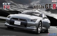 Nissan 1:24 Kunststoff Modell Kit Fujimi