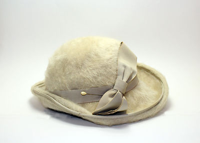 Merrimac Merri Soie Bowler (Derby) Vintage Beige Hat with  display picture 1