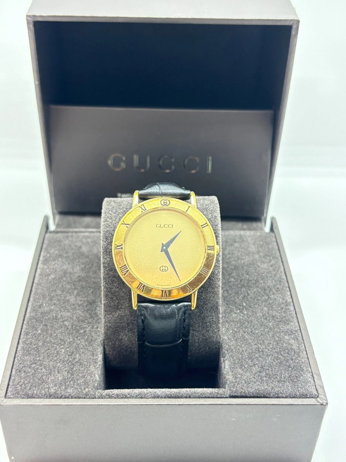 [Exc+5 avec boite] Montre Gucci Vintage 3000M Ceinture Or Noir Occasion Fonctionne Japon