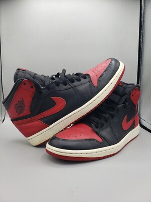 Nike AIR JORDAN 1 RETRO HIGH OG \'BRED\' 2013 Mens 10.5 (555088 023) Used Jordan 1 Retro High OG  main image 4