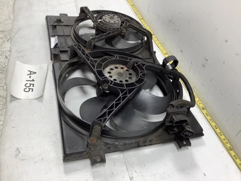 Volkswagen Beetle 1998 2005 convertible radiador refrigeración doble ventilador OEM Foto 2 de 4