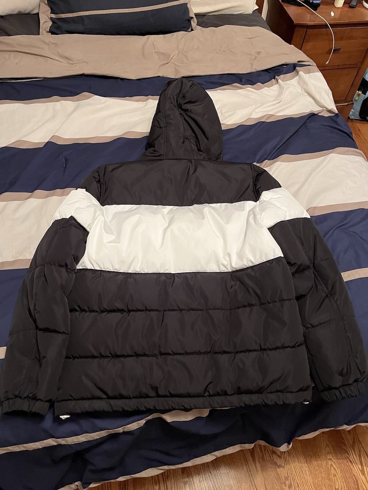 Guess Jacket Men’s Medium - image 2