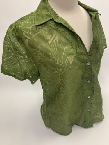 Chico’s Green Sheer Oasis Short Seeve Button Up Shirt Blouse Size 2 (L12) NEW - Picture 3 of 8