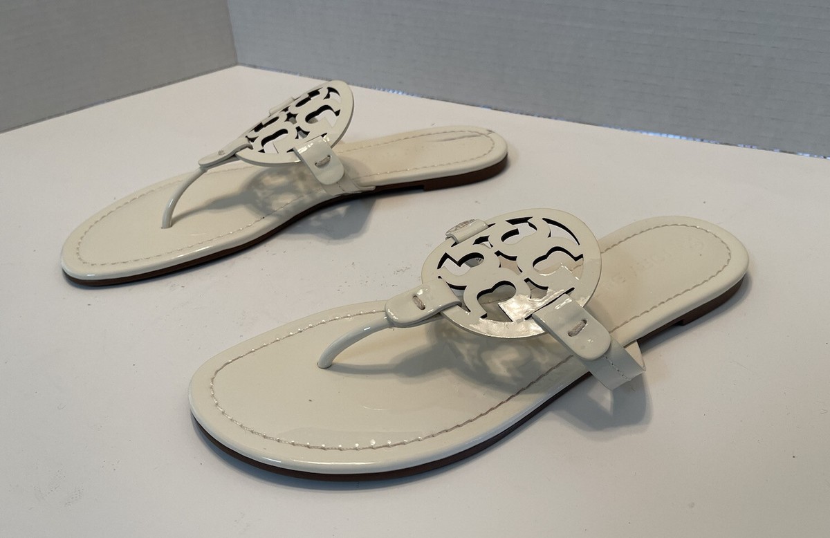 サンダル・ミュール Tory Burch SLIPPER (154446 037) TORY BURCH MILLER SANDAL FLIP FLOP PATENT LEATHER WHITE SIZE