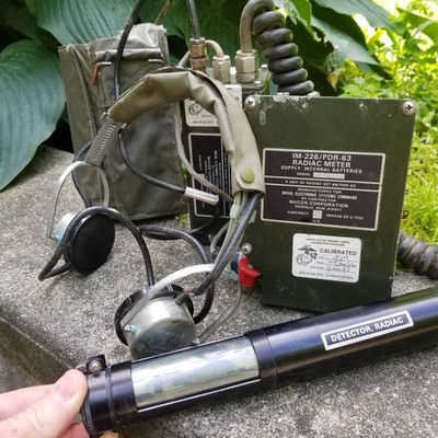 DT-507/PDR-63 IM-226 portable radiac meter gamma dosimeter geiger counter USMC