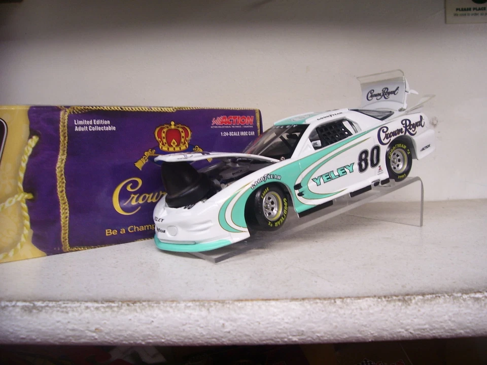 2004 1/24 #80 JJ YELEY CROWN ROYAL FIREBIRD IROC EXTREME ACTION - Image 3 of 4