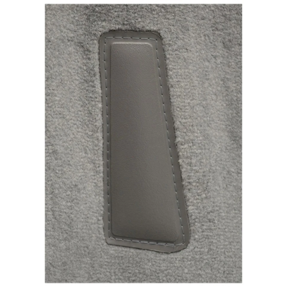 Alfombra para Chevrolet Malibu 2016-2019 4 puertas Cutpile Foto 3 de 4