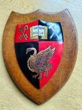 Vintage Newland Park Teacher Training College, (Chalfont St Giles), Shield 
