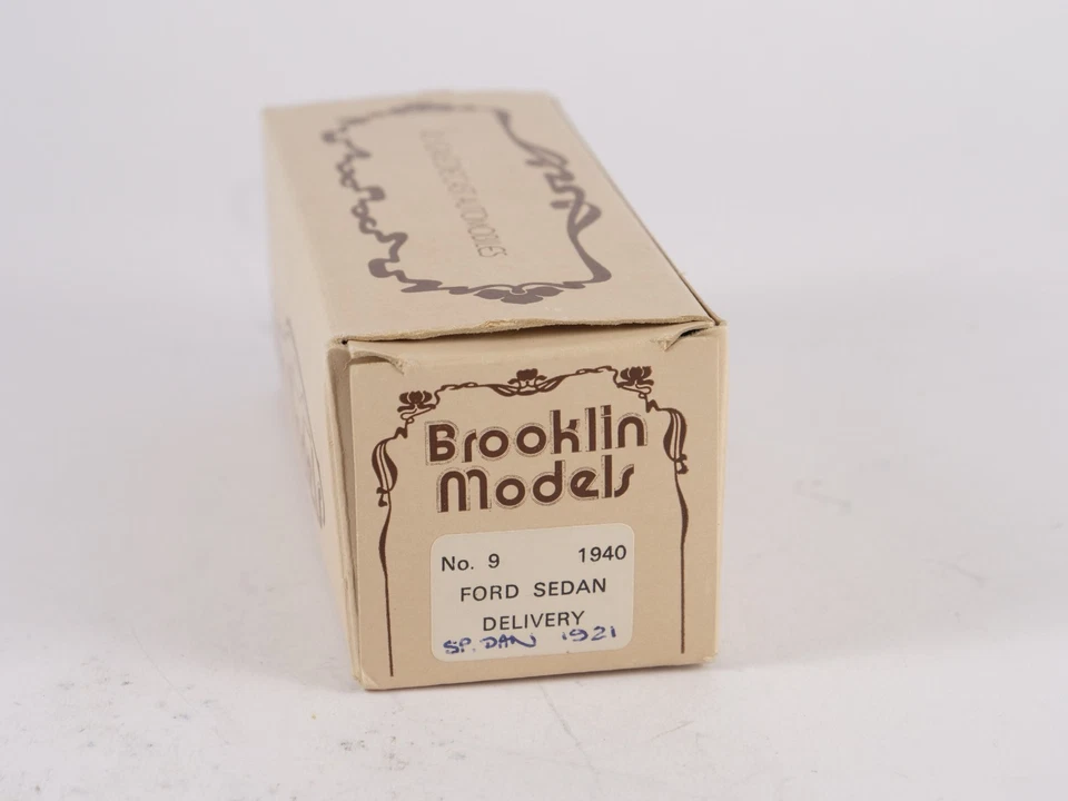Brooklin N° 9 1940 Ford Sedan Delivery SD Spielwaren Danhausen 1981 1/43 Nuovo - Immagine 3 di 4
