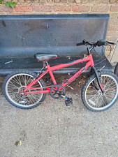 Zenith Verve 20in Unisex Kids Bike Red/Black V-Brakes Derailleur Reflectors