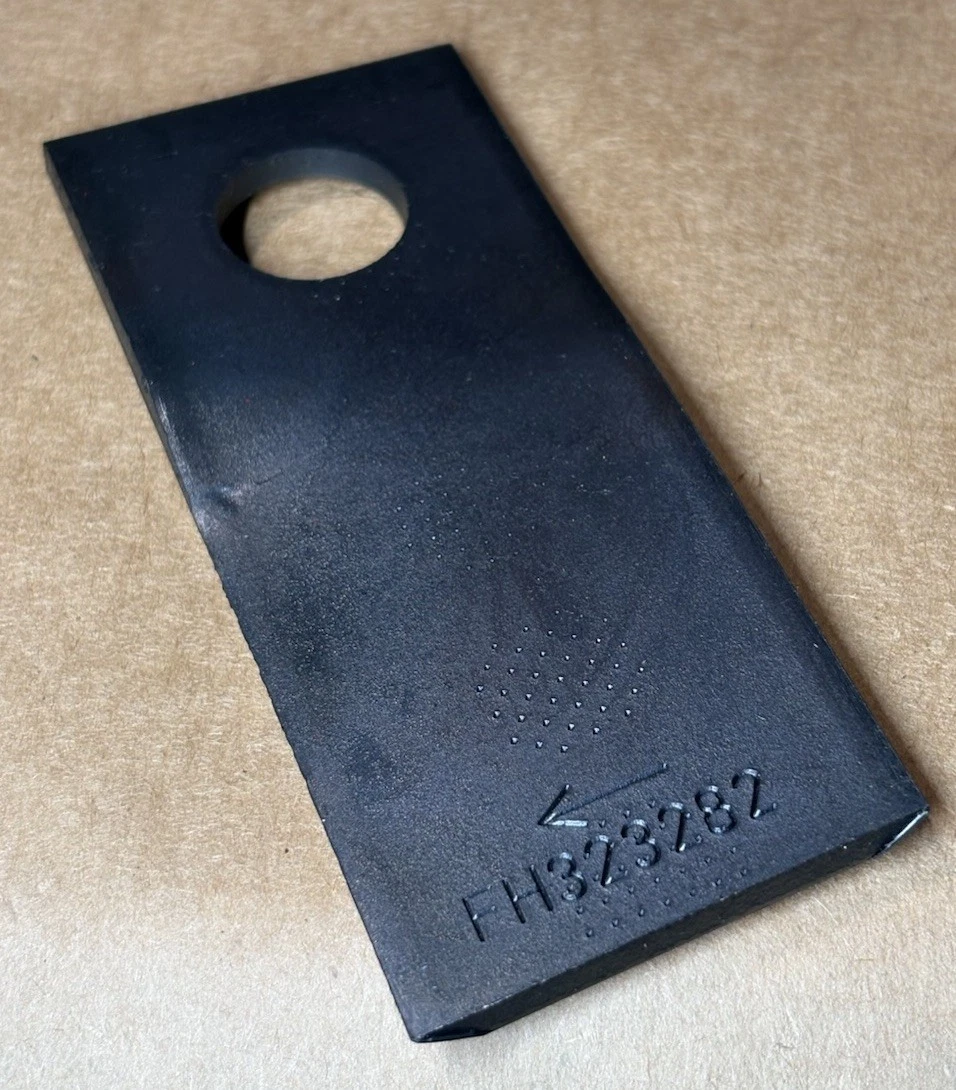 30 Pack John Deere Original Equipment Mower Blade-FH323282 photo 3