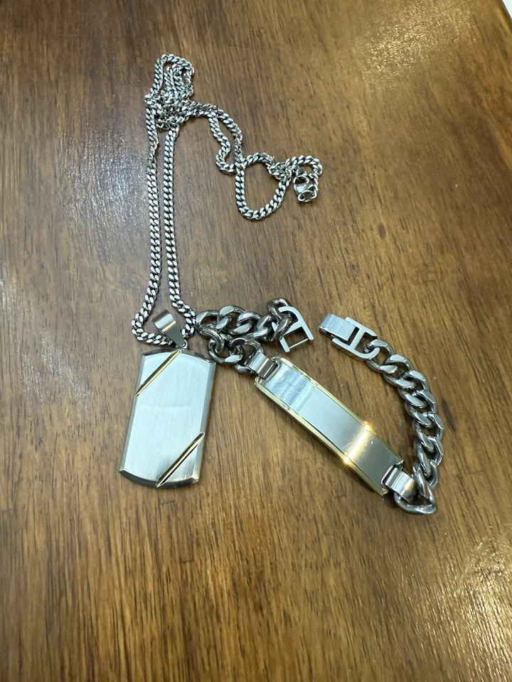 Mens Silver/Gold/Black Stainless Steel Dog Tag Charm Pendant Box Necklace Chain  - Image 2 of 4