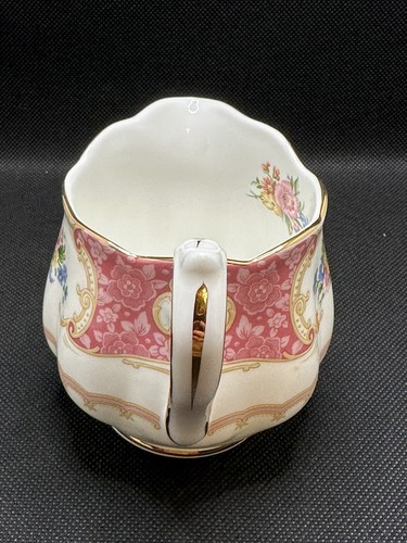 Royal Albert Lady Carlyle Creamer ottime condizioni usato rosa floreale - Foto 4 di 9