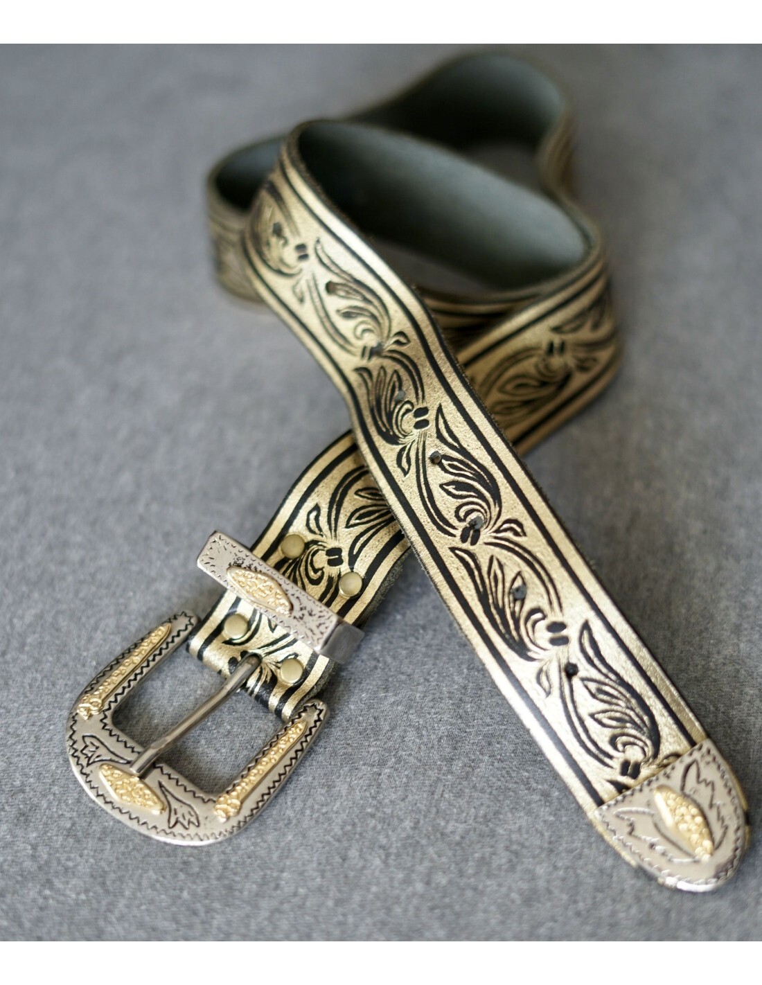Leather Belt tg.75/93 CM Gold-image