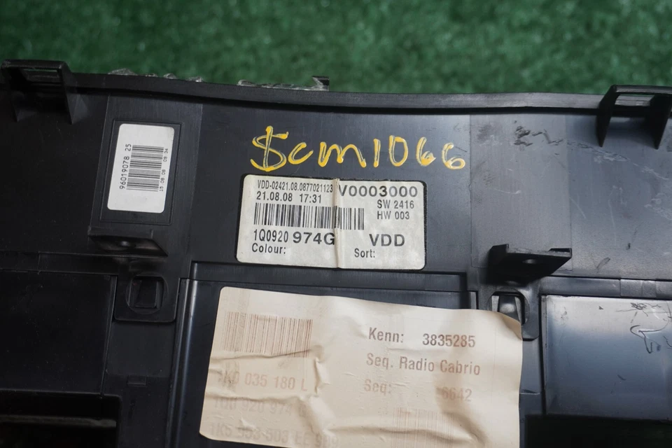 Volkswagen Eos 2008 2009 velocímetro medidor grupo fabricante de equipos originales 154 k millas 1Q0920974G Foto 4 de 4