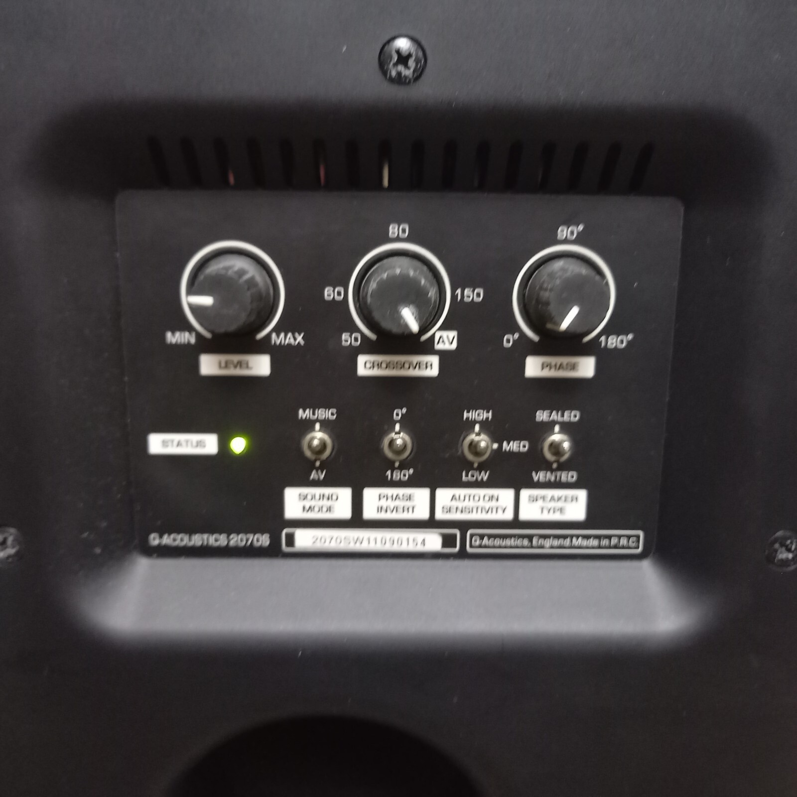 walnut 140W active Q ACOUSTICS 2070S powered SUBWOOFER auto STANDBY