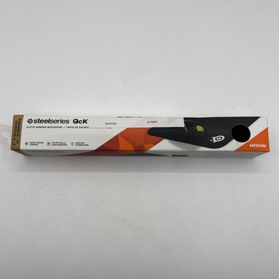 SteelSeries QcK Gaming Mouse Pad - Medium Cloth