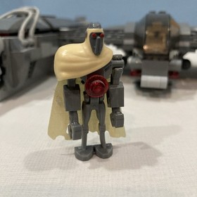 Lego Star Wars Magna Guard Starfighter 7673 - One Figure Missing, Ship Complete 