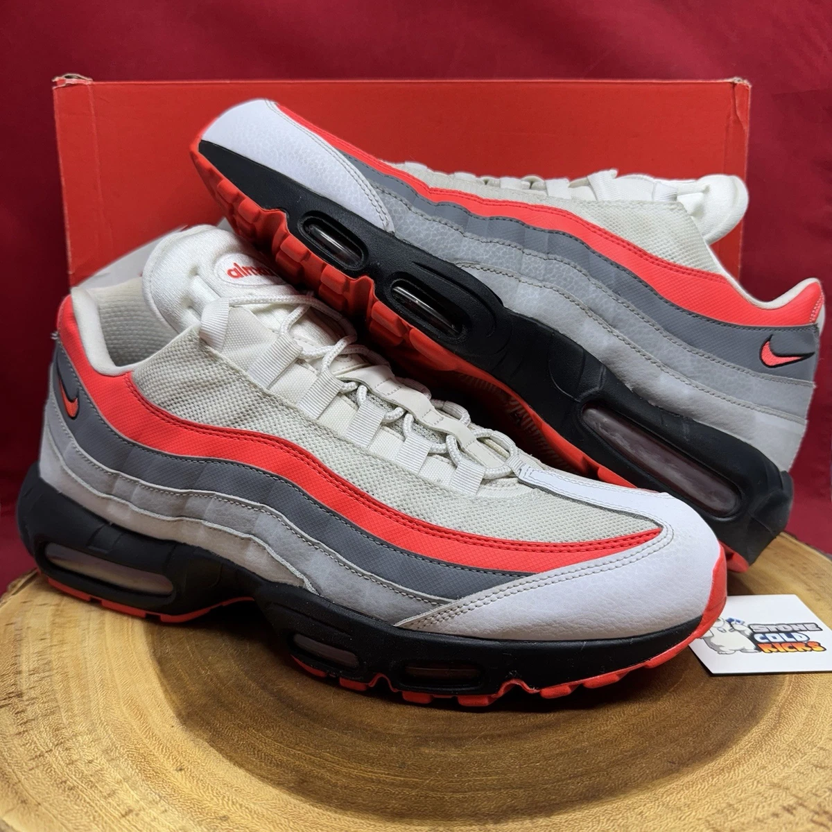 Nike Air Max 95 Essential “Comet” White/ Crimson (749766-112) 2018 Men’s Size 11 2018 Nike Air Max 95 Essential  main image 2