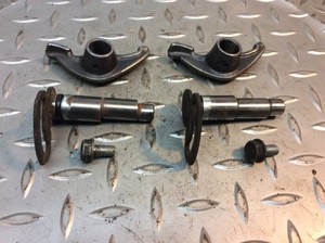 1987 85-87 Honda Elite 250 CH250 Intake Exhaust Rocker Arm Shafts Arms Tappets