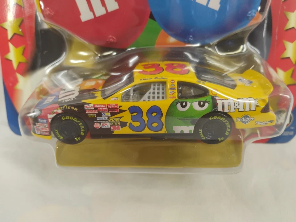 Action NASCAR Winners Circle Elliott Sadler #38 M&M Groovy Summer 1:43 Diecast - Image 2 of 4