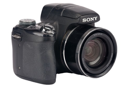 Genuine Sony CyberShot (DSC-HX1) Exmor Digital Camera With 3