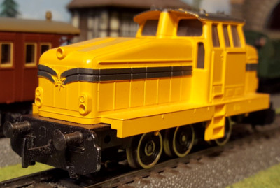 376  Märklin 3080 Werkslokomotive DHG Henschel Diesellok in Gelb 3078  3098