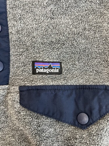 Patagonia Synchilla Boy's Sz Youth Medium (10) Grey T-Snap Pullover Sweatshirt - Picture 2 of 3