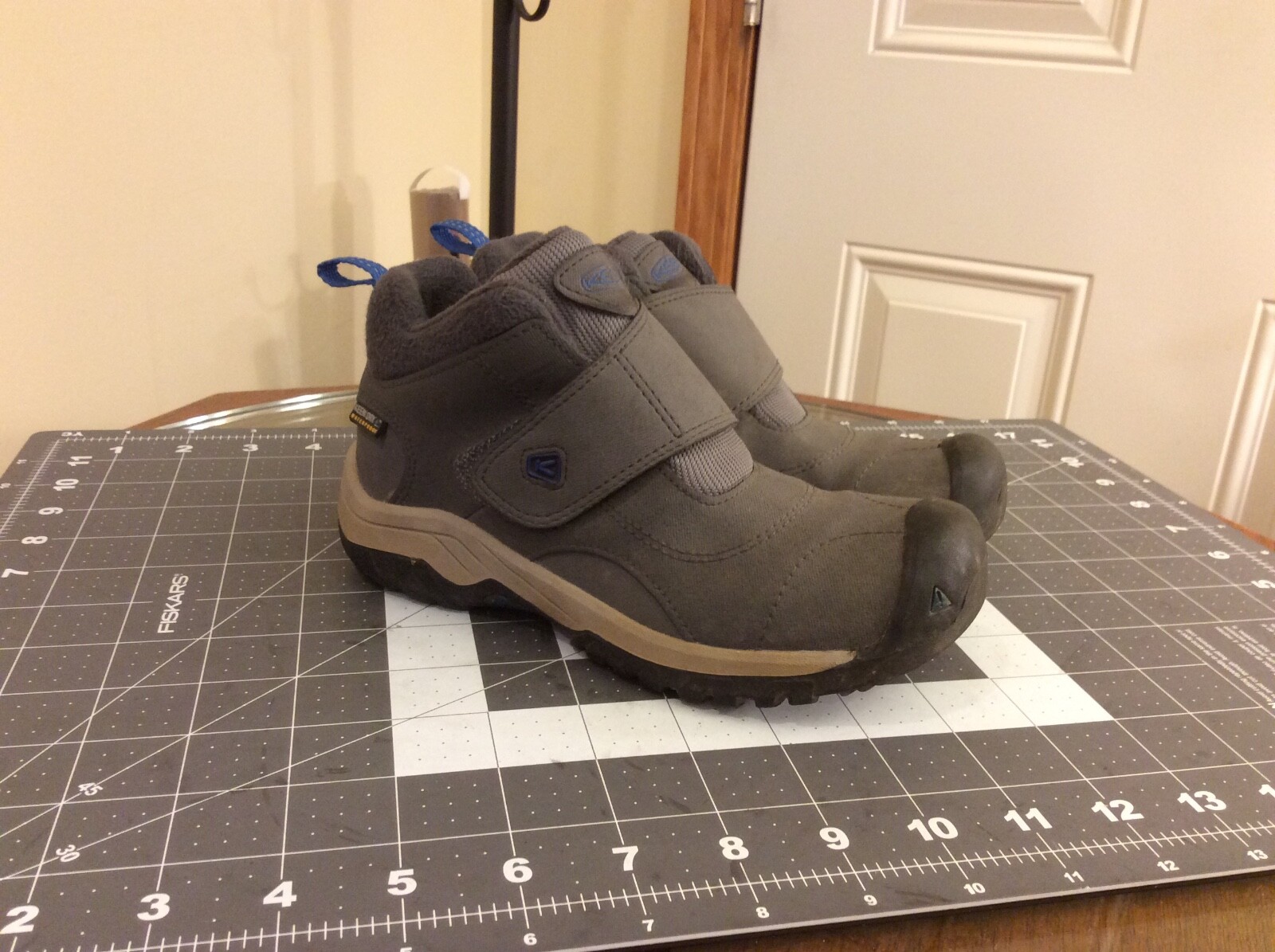 Stivali da neve Keen Kootenay II 1019855 bambino 13 grigio impermeabili stivali invernali antiscivolo