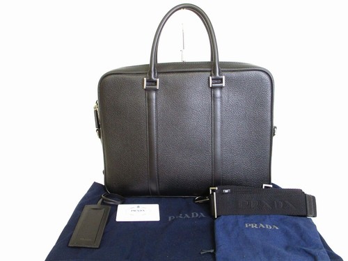 Auth PRADA Black Leather Briefcase 