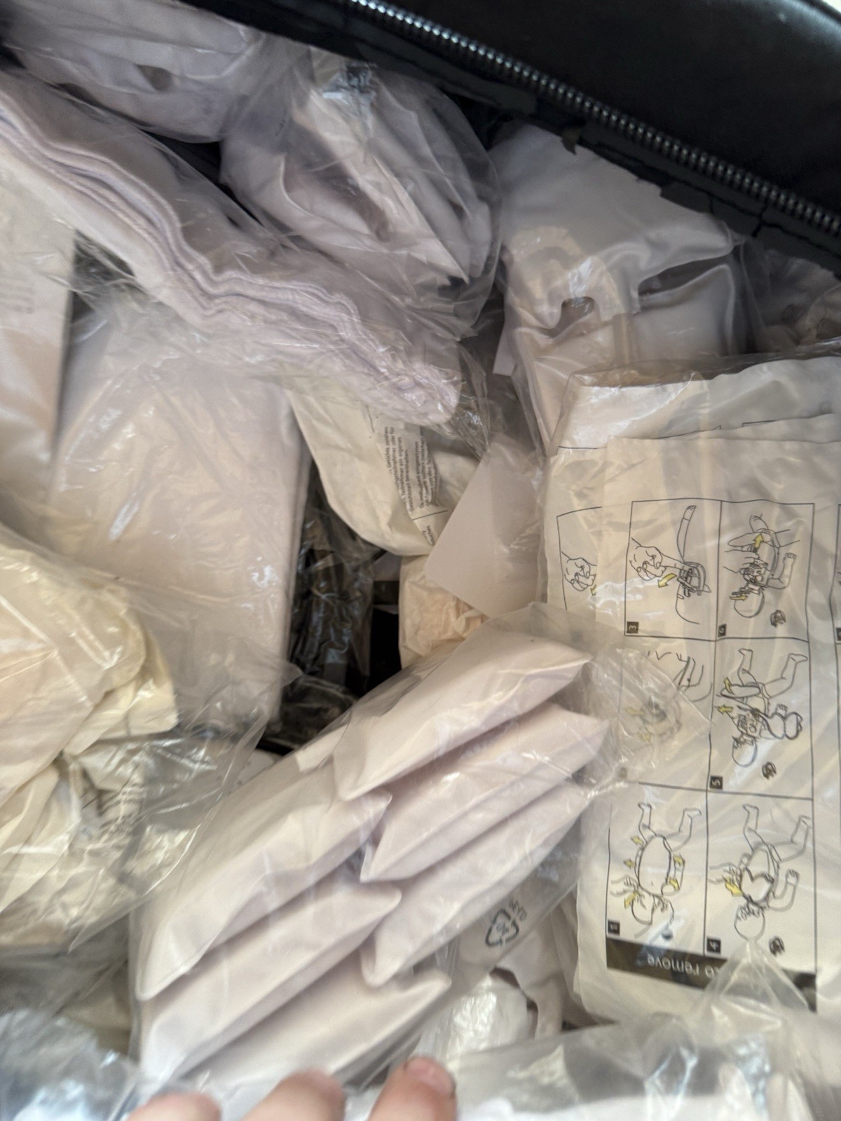 HUGE LOT Of 28 CPR Training Manikins & Parts- WorldPoint Laerdal ...