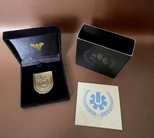 Destiny 2 WAYFARER Seal Bungie Reward Rare Pin NEW D2